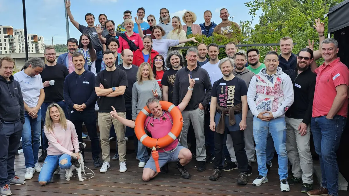 Introductory picture of the coach camp